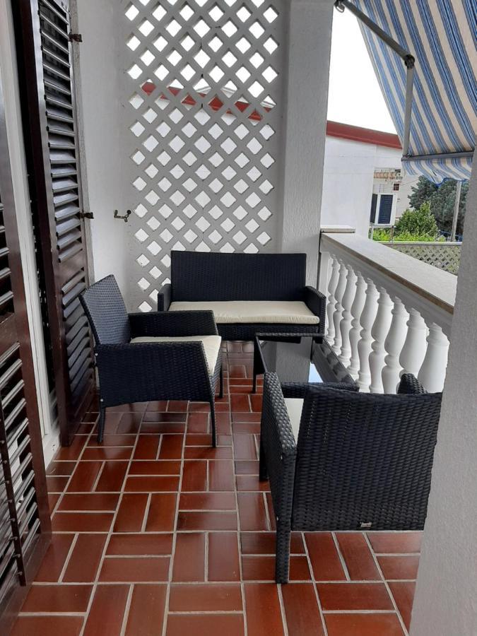 Apartments Vukovic Selce Bagian luar foto