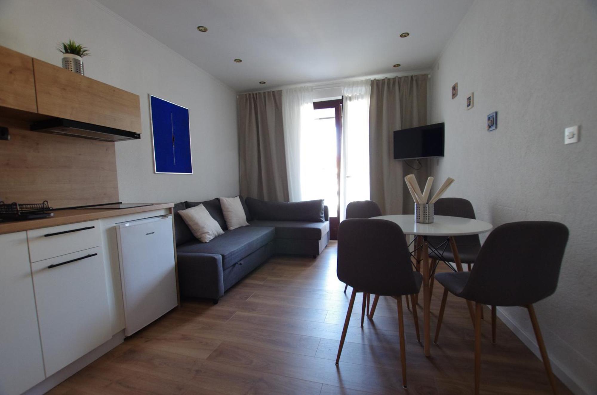 Apartments Vukovic Selce Bagian luar foto