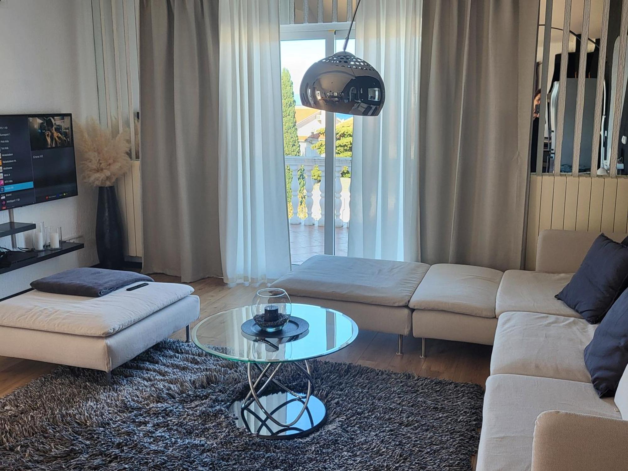 Apartments Vukovic Selce Bagian luar foto